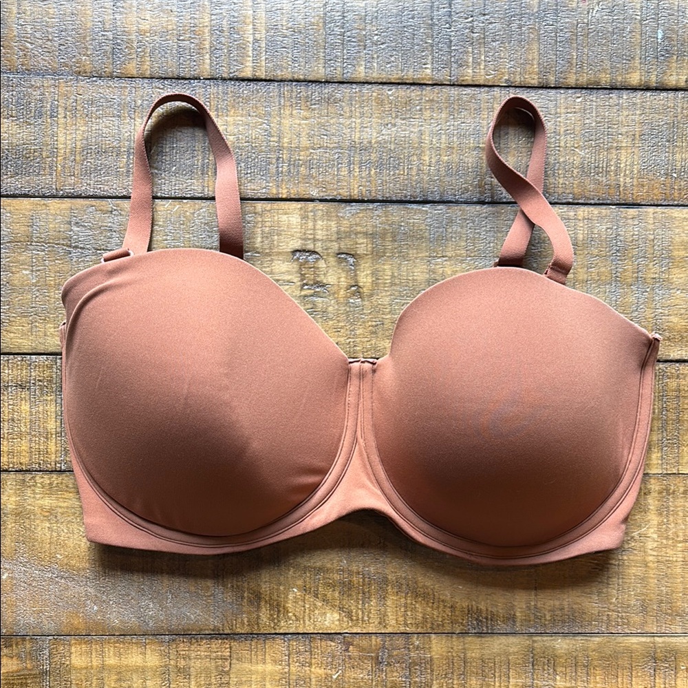 SKIMS Brown Seamless Bra with Molded Cups